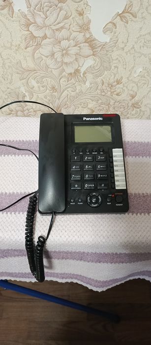 Продается домашний телефон