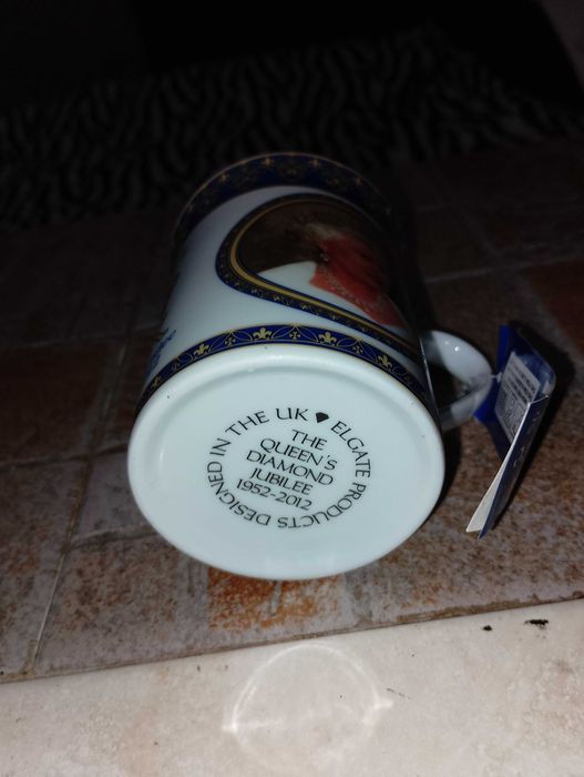 Чинийки от сватбата на Чрлз и Даяна,чиния за микровълнова-315мм.