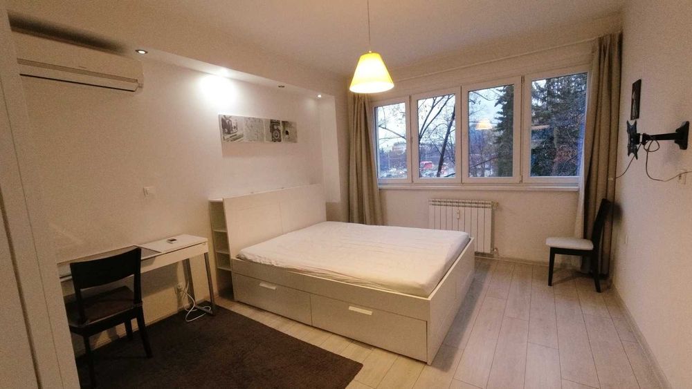 Дава се под наем Тристаен апартамент в София, Изток - 90 кв.м за 750 € - Снимка #3