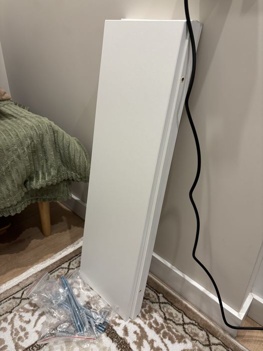 Полки настенные для книг