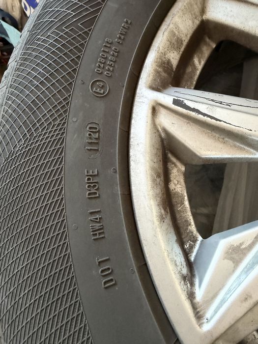 Jante Audi 17’’ cu cauciucuri 235 65 17 Continental