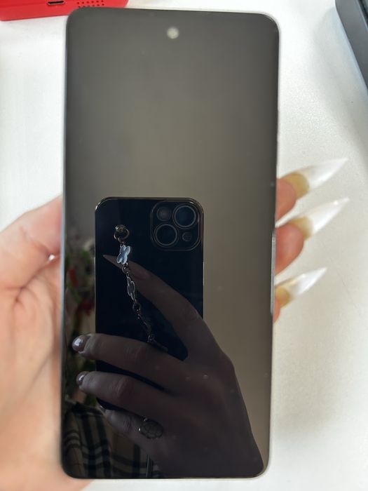 Продаю телефон Motorola g24