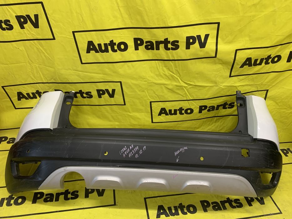 Задний бампер Оригинал Рено Каптюр 15-19г