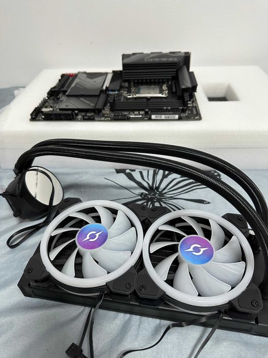 Cooler CPU AIO Aqirys Aquarius 240 (150 ron 3 zile) (intel 13,14,15)