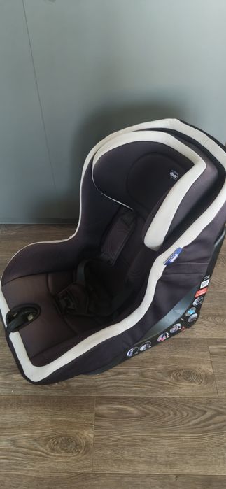 Столче за кола Chicco Go One 9-18 кг