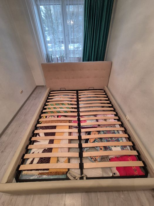 Продам кровать двуспальная