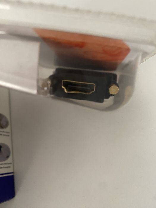 Vand adaptor VGA/DVI la HDMI si USB-C/VGA