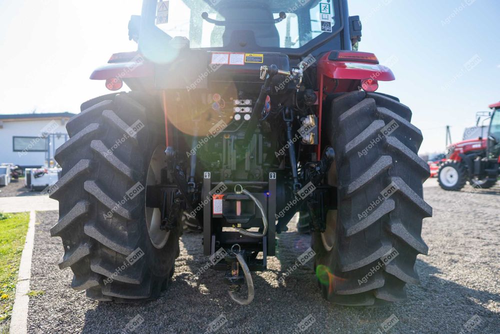 Tractor YTO 70 CP cu cabină / YTO NMF704C