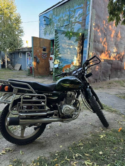 продам мотоцикл 200 кубов