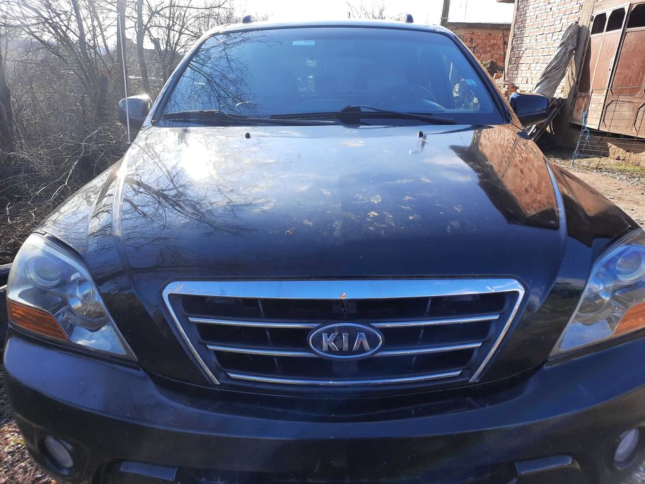 Ефтини части Киа Соренто 170 коня и 140 всичко налично само на части.