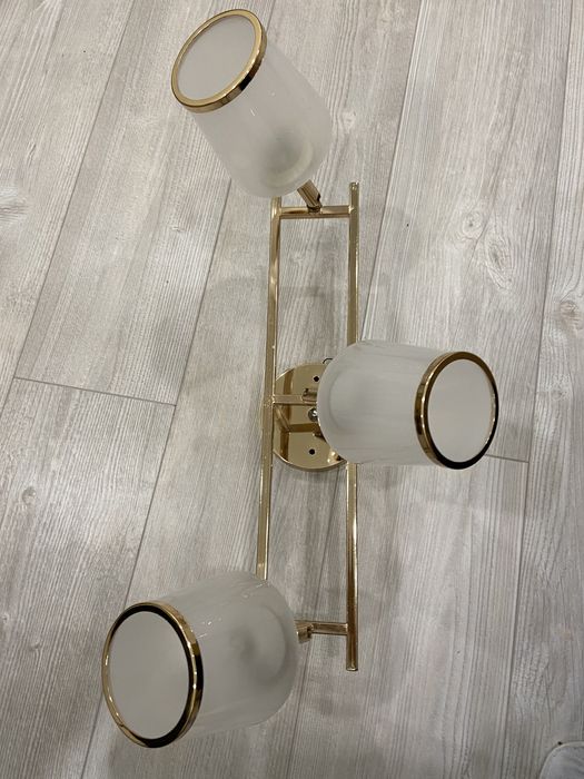 Люстра 3 рожковая светлая