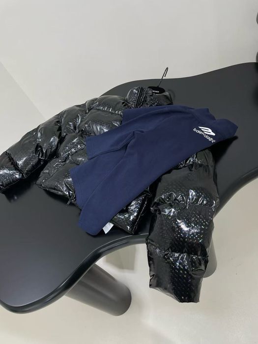 яке гъши пух Balenciaga S