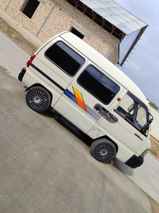 Holati zòr mazza qilib minasz