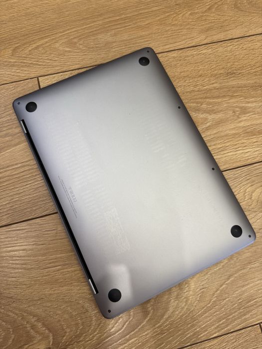 MacBook Pro M1 [2020]