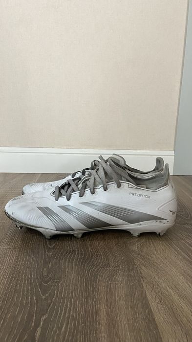 Продам бутсы Adidas Predator