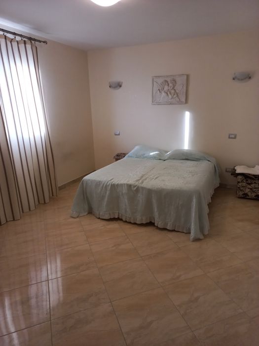 Vând casă Bacau,Luizi Calugara