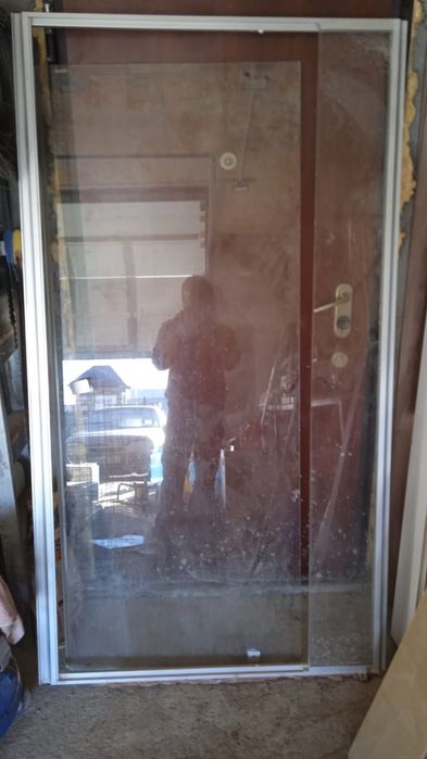 Двери для душевой кабины