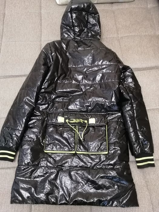 Продам куртку весна-осень для девочки