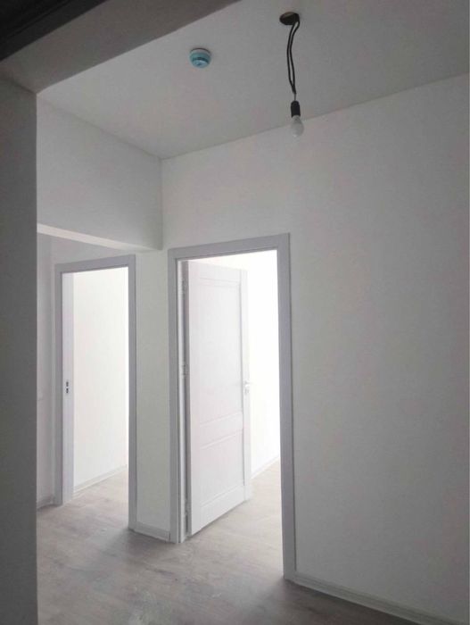 Срочна продается Квартира Ассалом Жомий