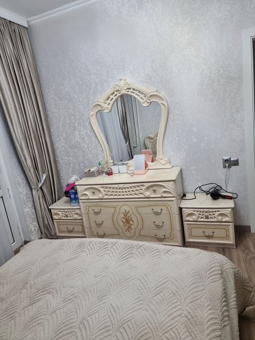 Продаётся спальная мебель