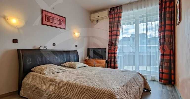 Продава се Двустаен апартамент в к.к. Слънчев бряг - 68 кв.м за 1000 €/кв.м - Снимка #2