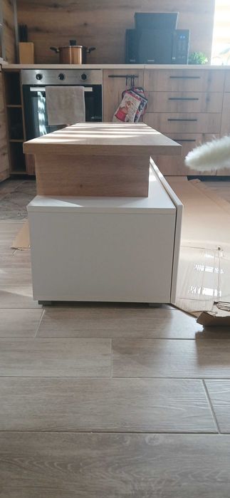 Тв шкаф        .