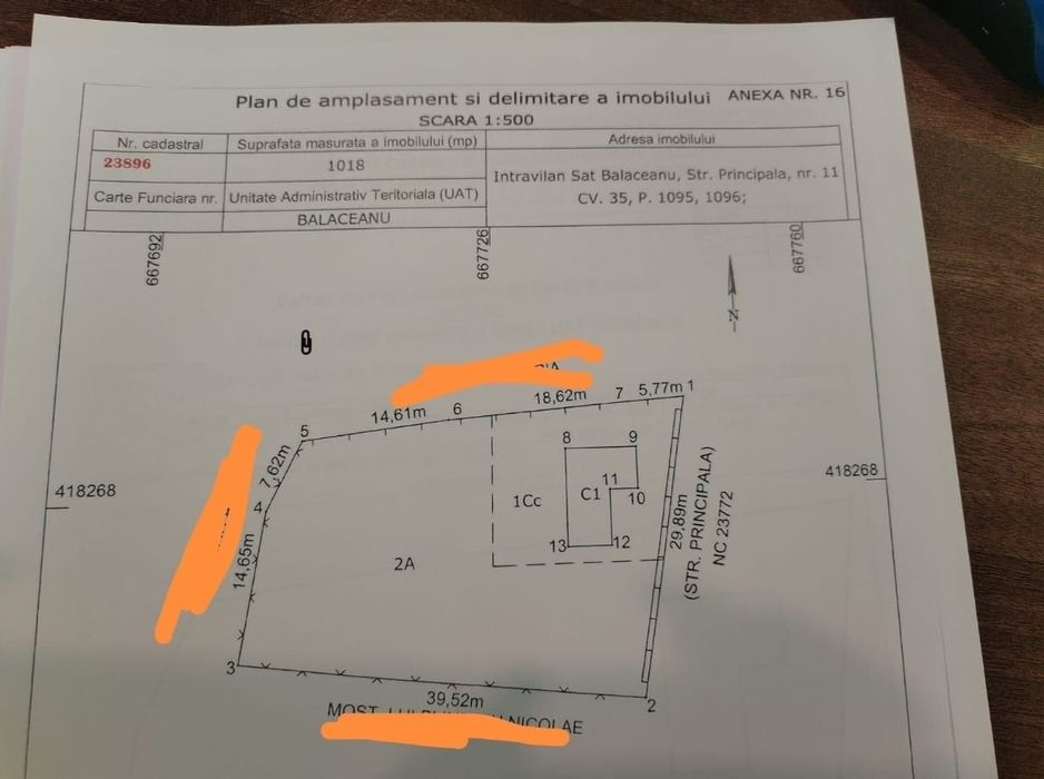 Vând casa bătrânească