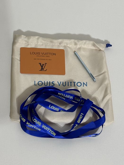 Curea Louis Vuitton