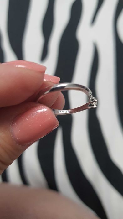 Inel logodna din aur alb 18k, cu diamant