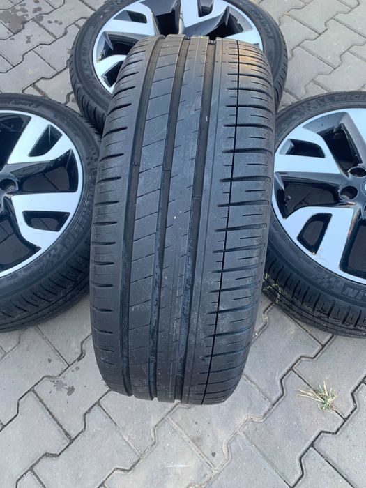 Jante Nissan Juke Anvelope iarna Hankook 225 45 18