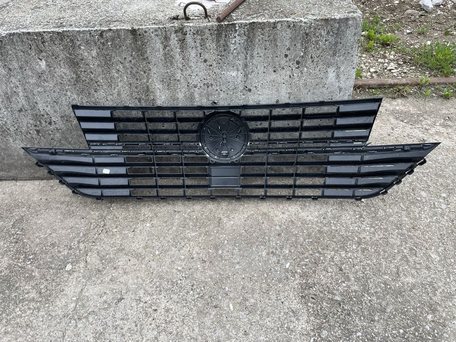 Решетка за VW T6 Фолксваген Т6  2019-2022г