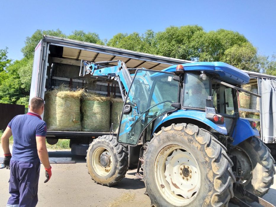 Baloti Lucerna sau fan Livrare la TIR min 40 rotunzi sau 500 dreptunghiulari Transport inclus RO HU Nu dam la bucata  szénabálák