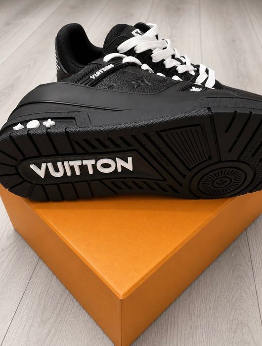 Louis Vuitton LV Trainer Black Monogram Leather 41
