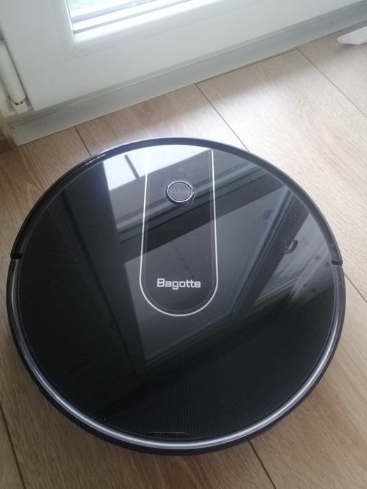 Прахусмукачка робот Bagote BG 700