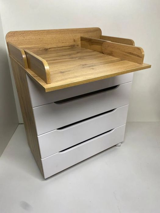 Комод для детей коричневый