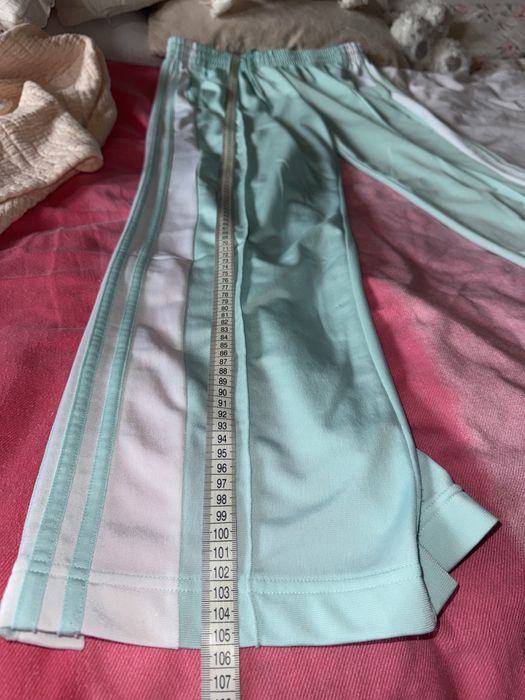 Adidas Adibreak pantaloni chick design culoare mint