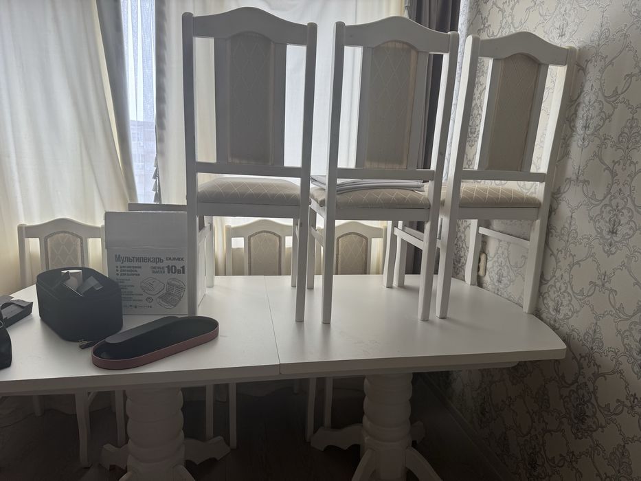 Продам стол со стулями