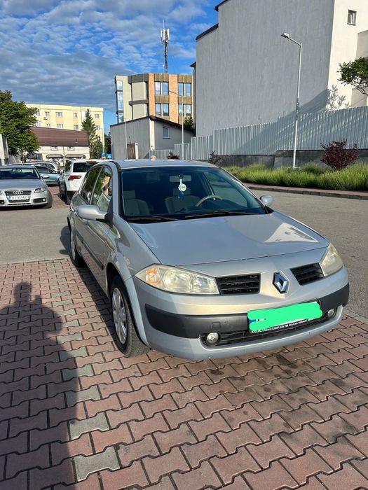RENAULT Megane 2005