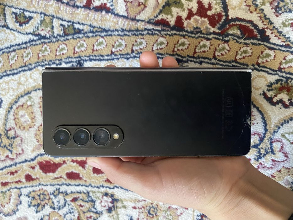 Samsung Galaxy Z Fold2 5G