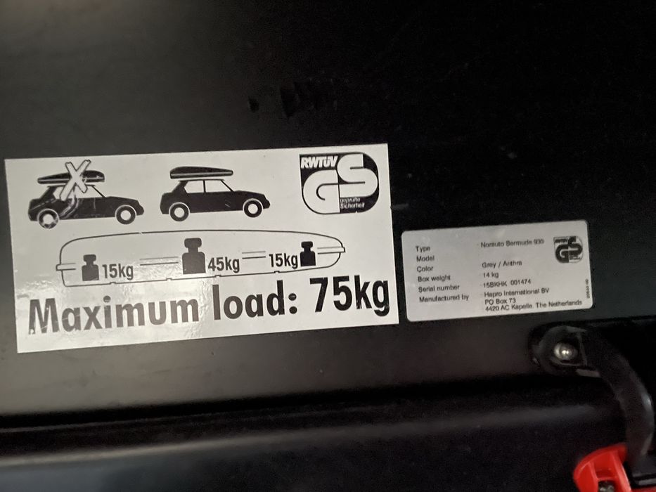 Portbagaj auto pentru plafon