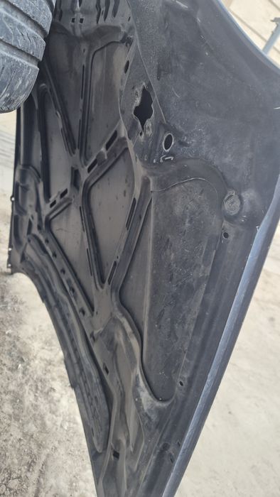 Продам капот мерс 210 рест