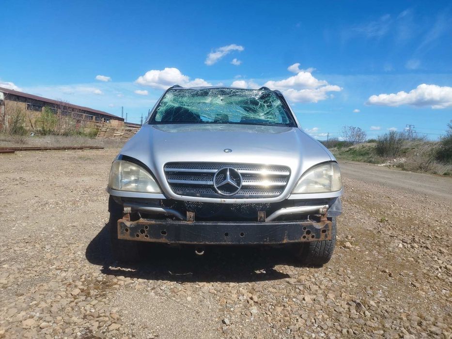 Mercedes Benz ML 230
