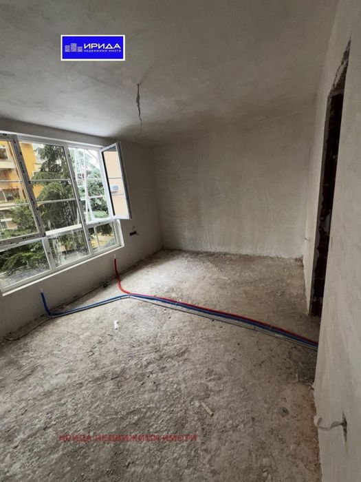 Просторен тристаен апартамент в Овча купел с АКТ 14!