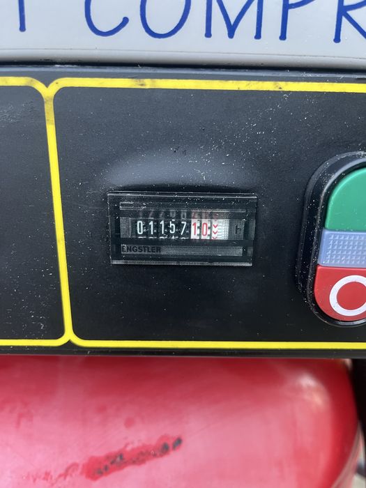 Трифазен бутален компресор Fini 4kw с ресивър 270lt и сушител