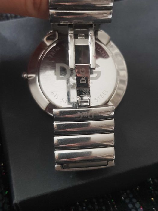 Оригинален ръчен дамски часовник D&G.