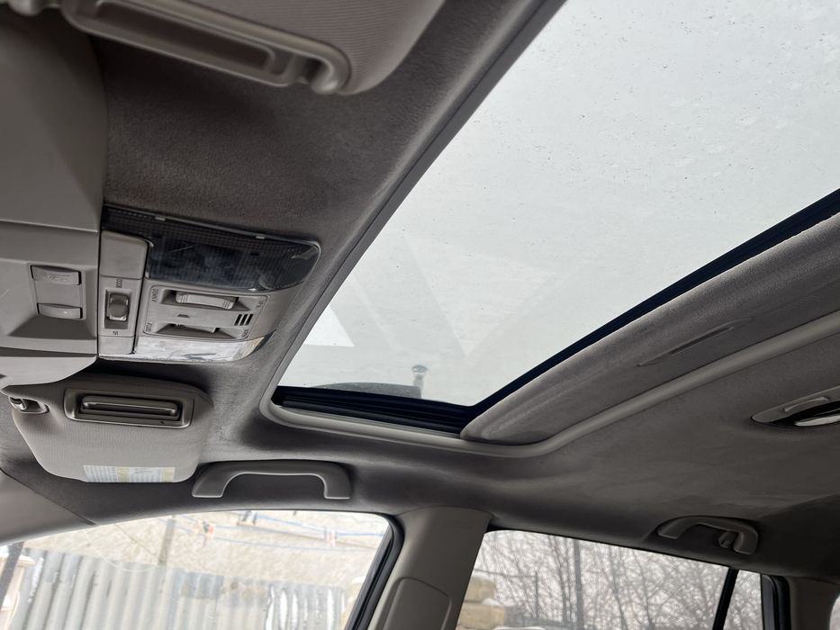 Автомобиль субару аутбек