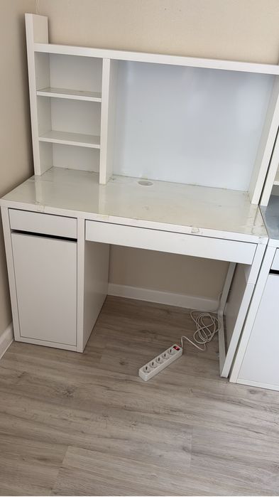 Стол письменый Ikea микке