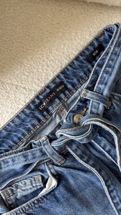 Дамски дънки с колан LC Waikiki размер 34 XXS/XS, модел mom