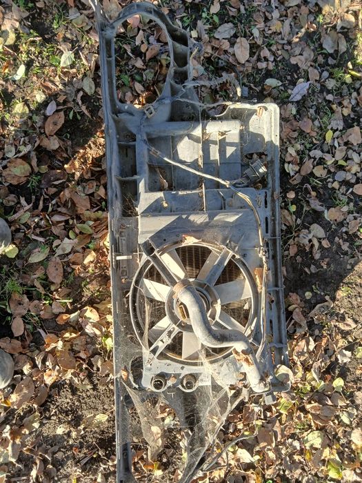 Продам запчасти гольф 3