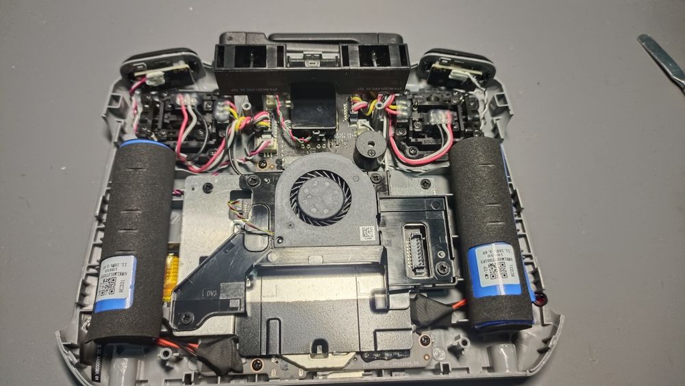 Ремонт квадрокоптеров, дронов DJI